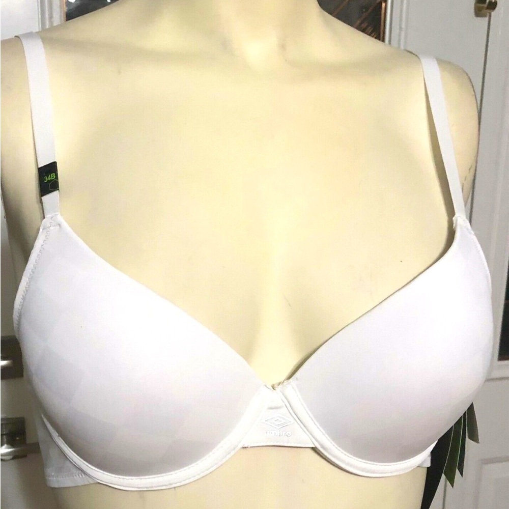 Umbro Performance Bra 34B White Underwire Comfort Control Padded Support $30